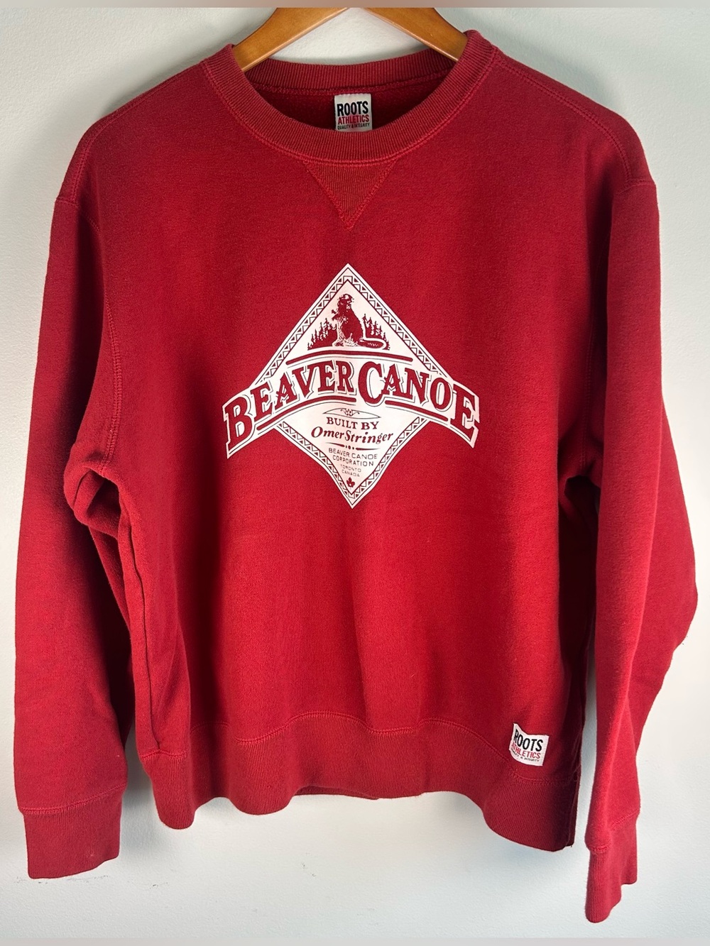 Roots Beaver Canoe Omer Stringer Crew Neck Sweater Size M Plush RARE Canada VTG